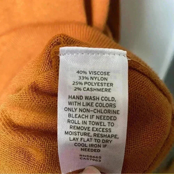 Treasure & Bond Burnt Orange V-Neck Cashmere Blend Sweater, Size M - Picture 7 of 11